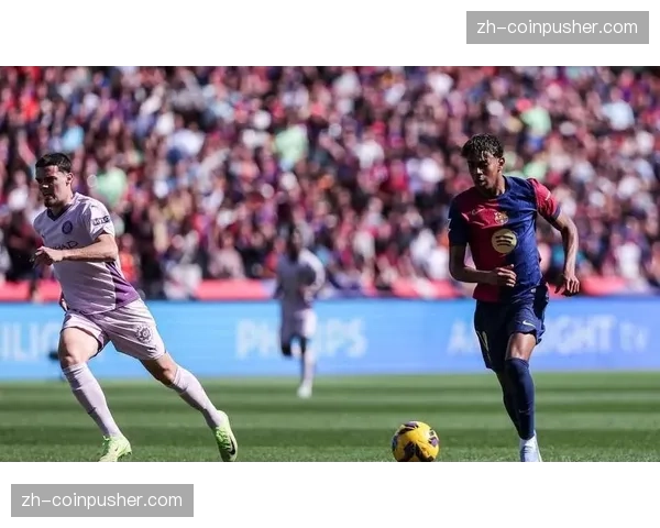 亚马尔威胁传球次数领跑联赛 成巴萨进攻体系枢纽